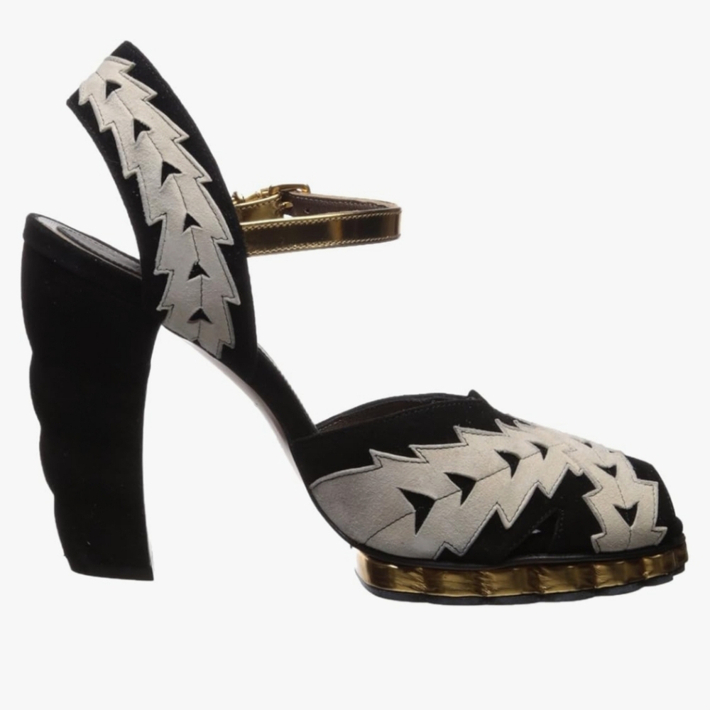 Marni Size 40 New in Box Strappy Gold Peep Toe Black and White Heels Sandals